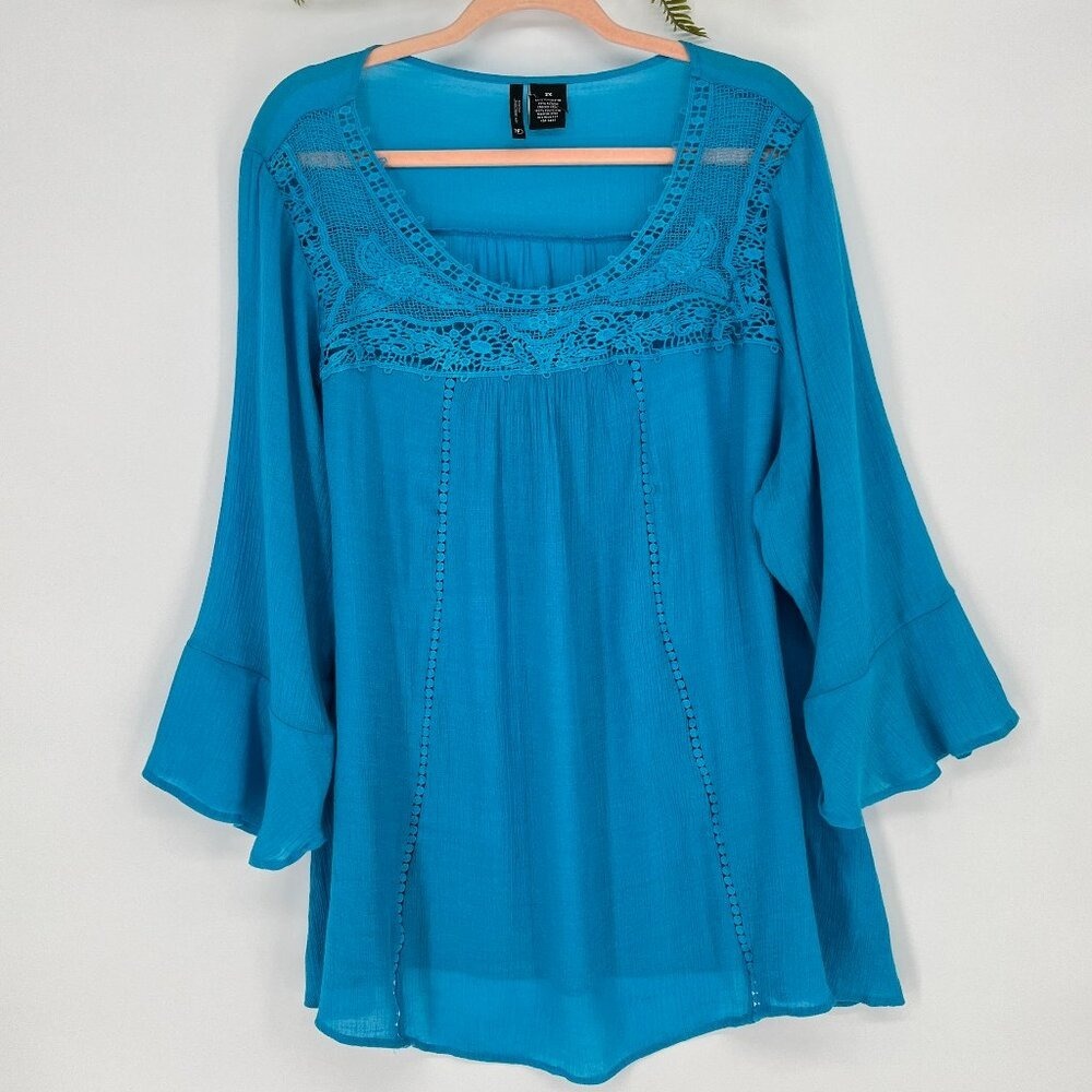 New Directions Woman Teal Blue Crochet Lace Bell Sleeve Boho Blouse Top 3X
